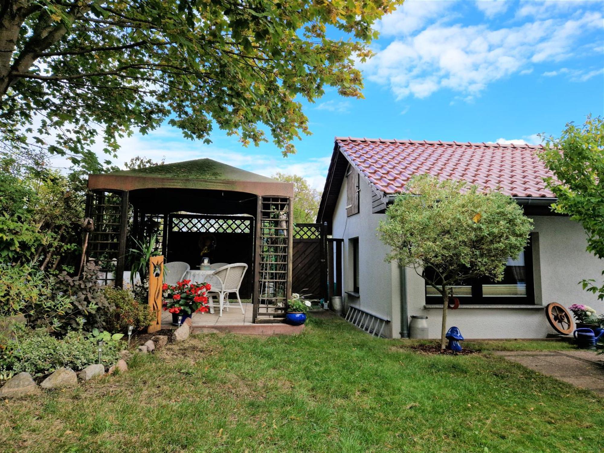 Appartement Ahlbeck, Ferienobjekt Apfel-Blume-Veilchen à Heringsdorf  Extérieur photo